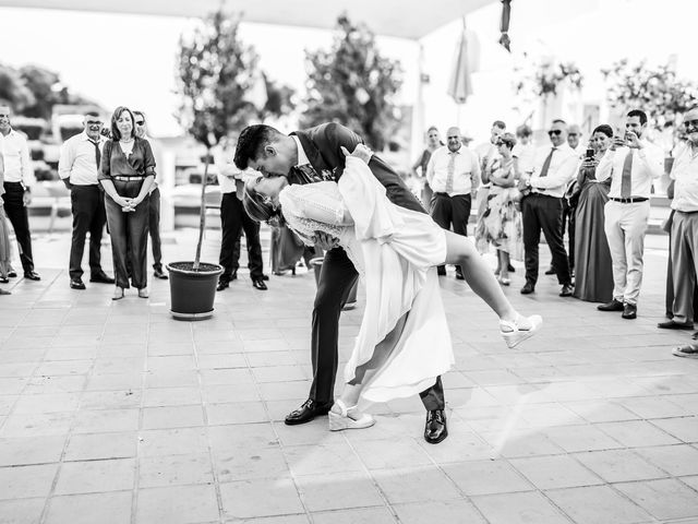 La boda de Rubén y Lucía en Benalup, Cádiz 16