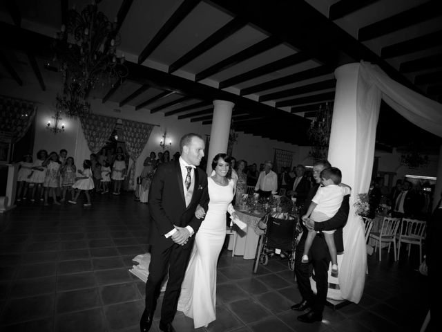 La boda de José y Jennifer en Lebrija, Sevilla 43