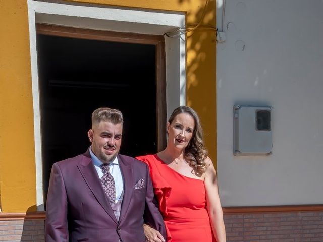 La boda de Juan y Patricia en Villanueva Del Trabuco, Málaga 28