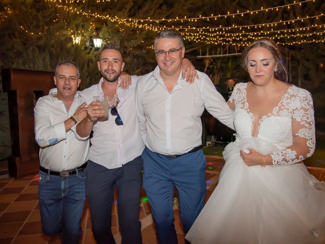 La boda de Juan y Patricia en Villanueva Del Trabuco, Málaga 201