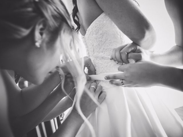 La boda de Eloi y Armonía en Sant Vicenç De Montalt, Barcelona 36