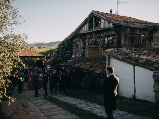La boda de Miguel y Alaia en Loiu, Vizcaya 21
