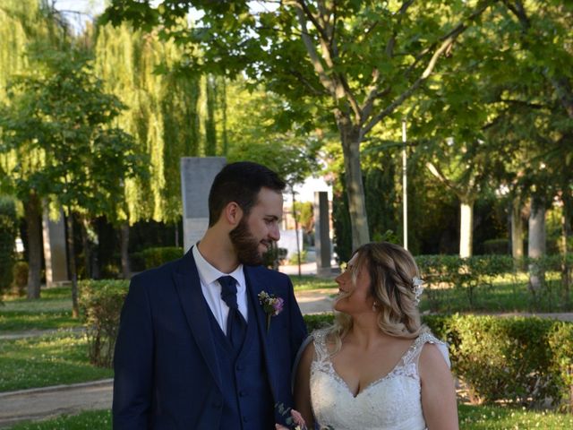 La boda de Pablo  y Miriam en Navalcarnero, Madrid 23