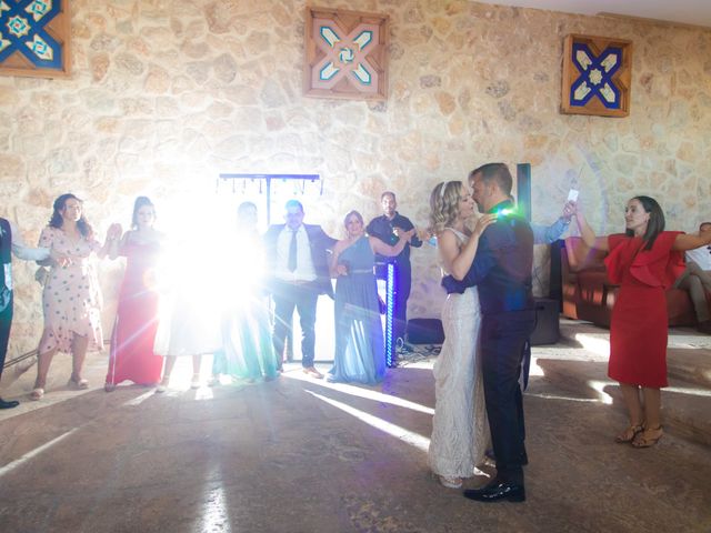 La boda de Miguel y Carmen en Belmonte, Cuenca 60