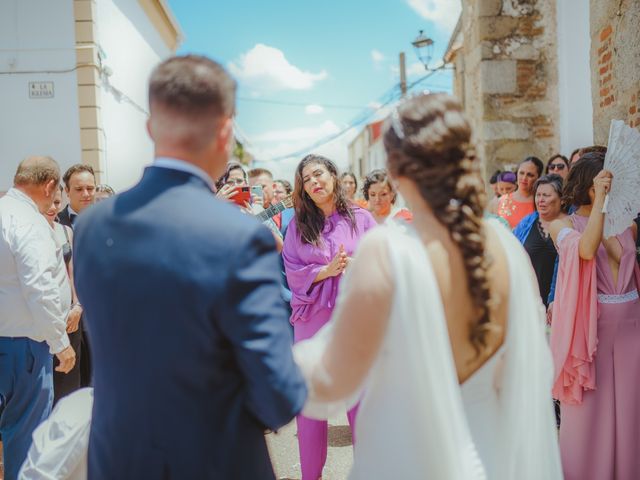 La boda de Francisco  y Susana  en San Pedro De Merida, Badajoz 2