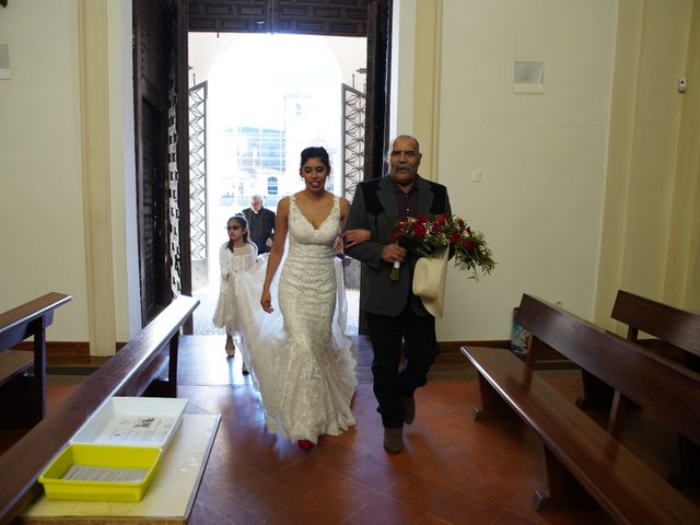 La boda de Jorge y Ruby en Torrelodones, Madrid 1