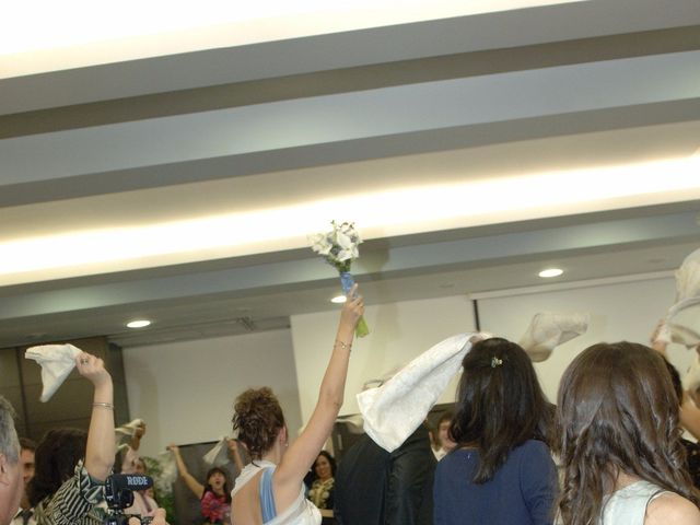 La boda de Joaquín y Eleonor en Osso De Cinca, Huesca 13