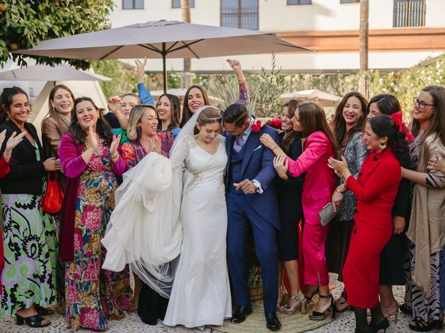 La boda de Bienvenido y Fátima en Sevilla, Sevilla 113