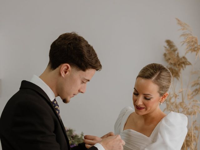 La boda de Paula y Rafael en La Palma Del Condado, Huelva 8