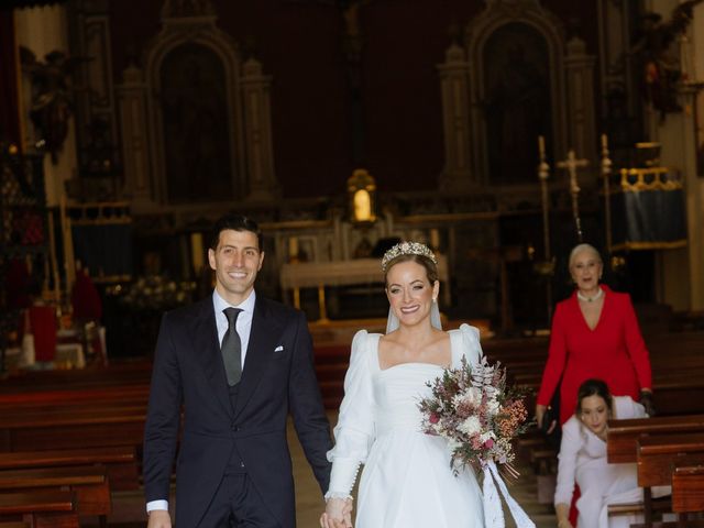 La boda de Paula y Rafael en La Palma Del Condado, Huelva 10
