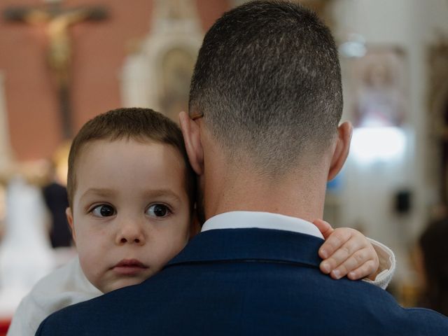La boda de Paula y Rafael en La Palma Del Condado, Huelva 17