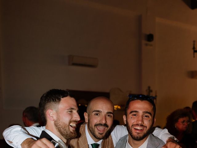 La boda de Paula y Rafael en La Palma Del Condado, Huelva 32