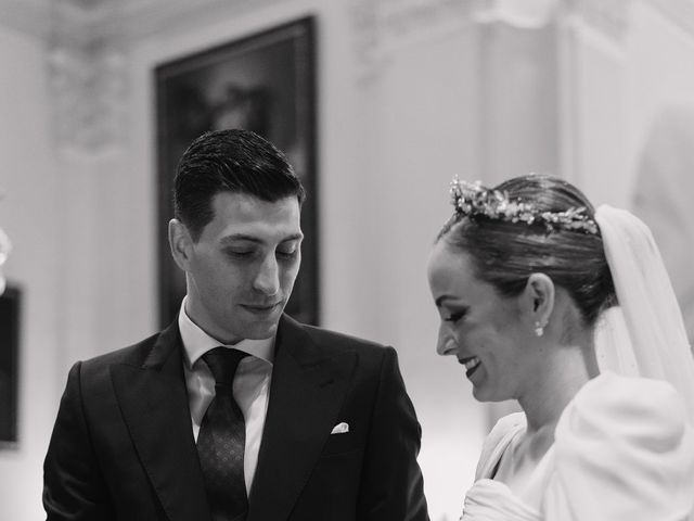 La boda de Paula y Rafael en La Palma Del Condado, Huelva 38