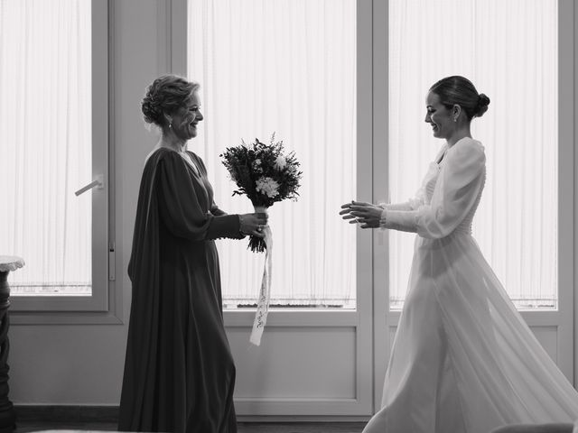 La boda de Paula y Rafael en La Palma Del Condado, Huelva 41
