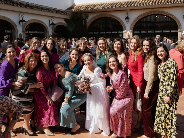 La boda de Paula y Rafael en La Palma Del Condado, Huelva 60