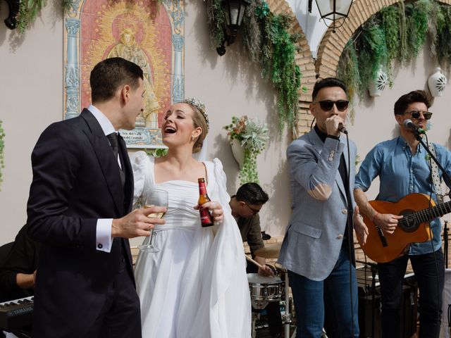 La boda de Paula y Rafael en La Palma Del Condado, Huelva 61