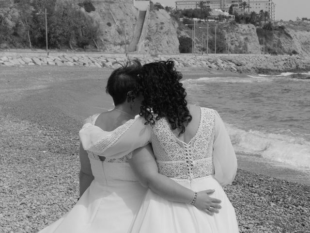 La boda de Laura  y María en La/villajoyosa Vila Joiosa, Alicante 8