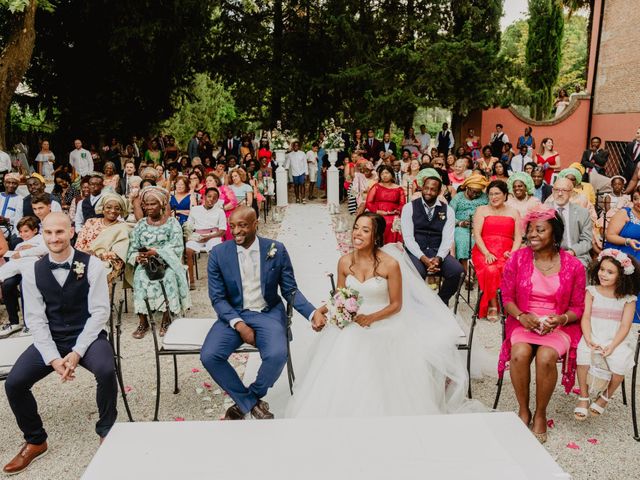 La boda de Temi  y Lisa  en Alcalá De Henares, Madrid 27