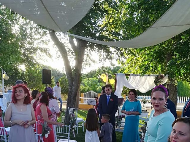 La boda de Vicente  y Rocio en Dos Hermanas, Sevilla 3