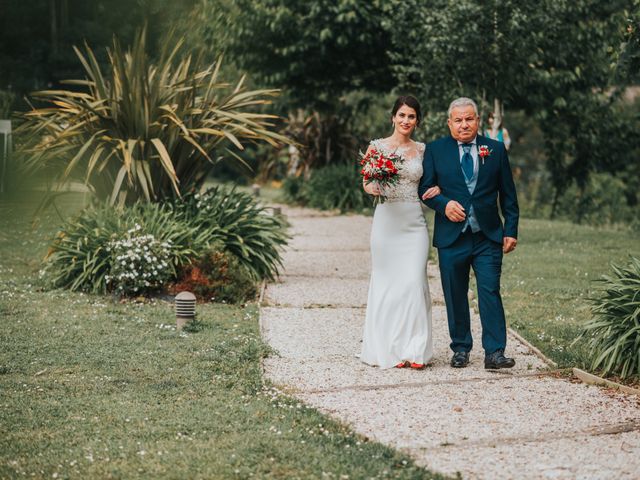 La boda de Oscar y Noa en Raxó (Poio), Pontevedra 13