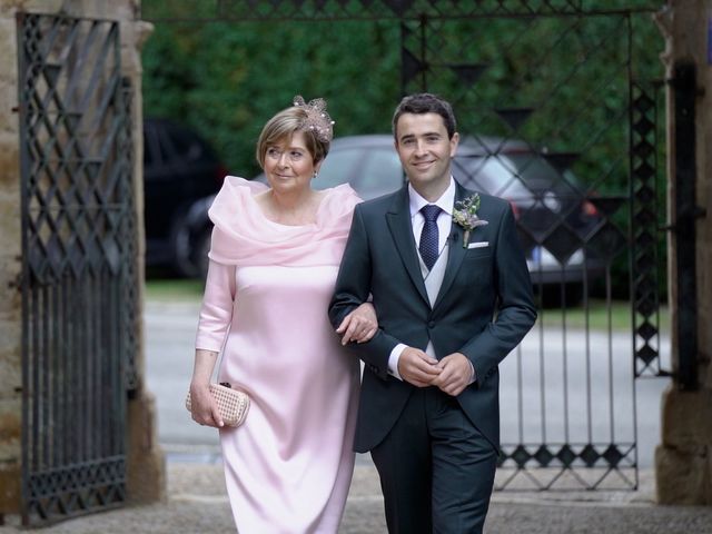 La boda de Álvaro y Lara en Villacarriedo, Cantabria 12