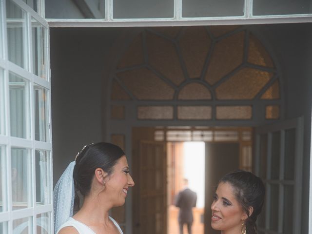 La boda de Gabi y Desi en Villamanrique De La Condesa, Sevilla 20