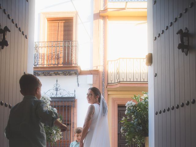 La boda de Gabi y Desi en Villamanrique De La Condesa, Sevilla 22