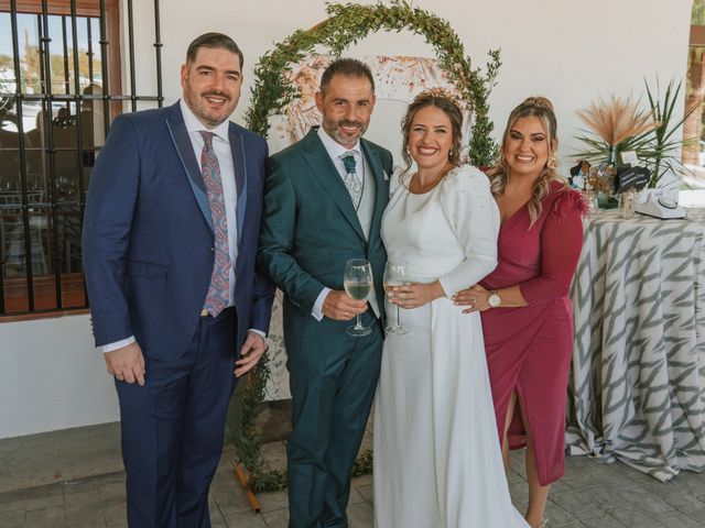 La boda de Alberto y Macarena en Sevilla, Sevilla 51