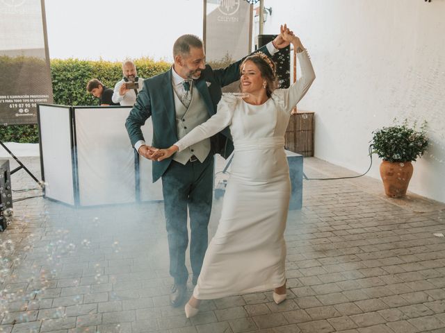 La boda de Alberto y Macarena en Sevilla, Sevilla 54