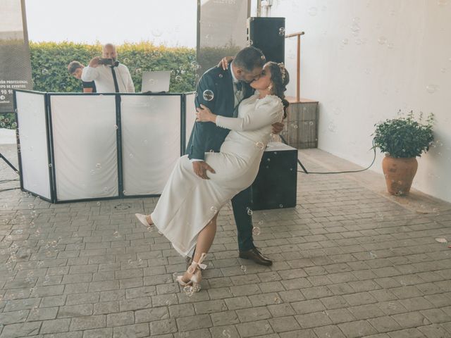 La boda de Alberto y Macarena en Sevilla, Sevilla 57