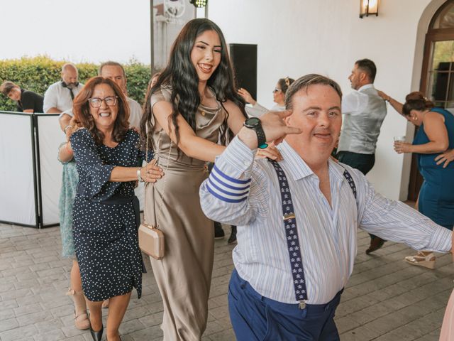 La boda de Alberto y Macarena en Sevilla, Sevilla 65