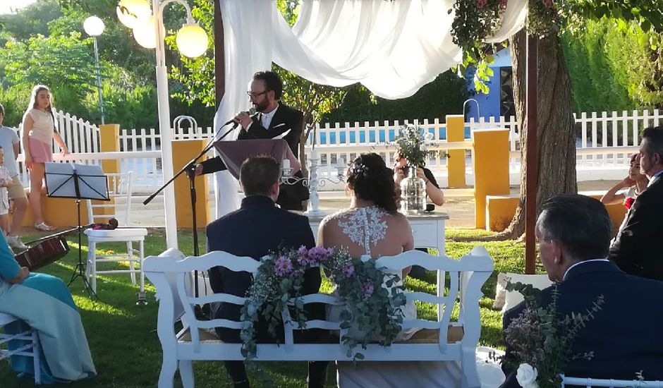 La boda de Vicente  y Rocio en Dos Hermanas, Sevilla