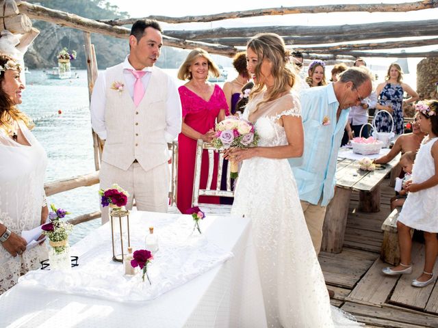 La boda de Iván y Katherine en Eivissa, Islas Baleares 22