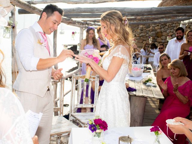 La boda de Iván y Katherine en Eivissa, Islas Baleares 30