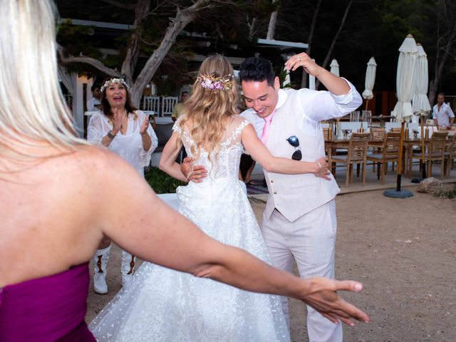 La boda de Iván y Katherine en Eivissa, Islas Baleares 45