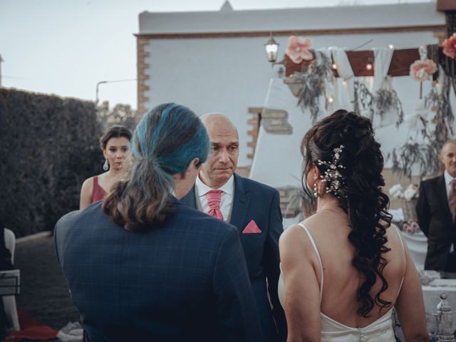 La boda de Pepe y Olga en La Puebla Del Rio, Sevilla 5