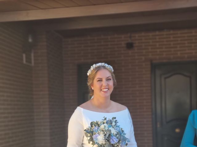 La boda de Juan miguel y Alexandra en San Bartolome De La Torre, Huelva 2