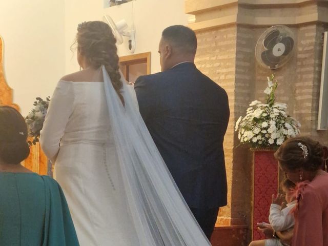 La boda de Juan miguel y Alexandra en San Bartolome De La Torre, Huelva 5