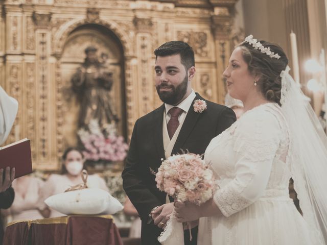 La boda de Cintia y Jesús en Dos Hermanas, Sevilla 19