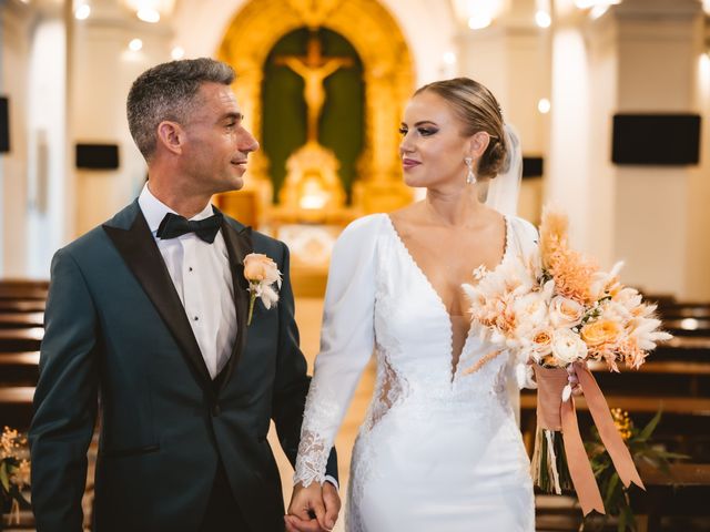 La boda de Jose Daniel y Vanesa en Nerja, Málaga 32