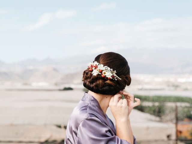 La boda de Víctor y Carmen en Guargacho, Santa Cruz de Tenerife 13