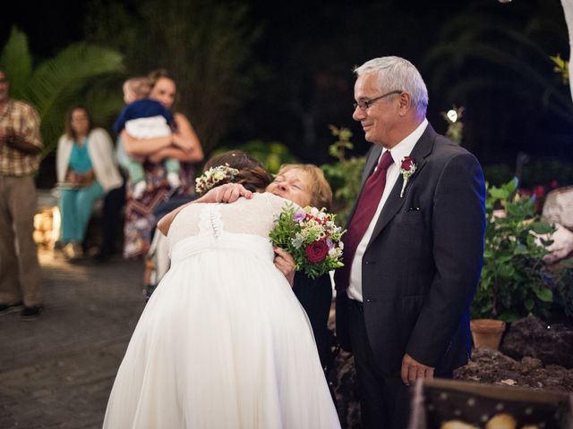 La boda de Víctor y Carmen en Guargacho, Santa Cruz de Tenerife 63