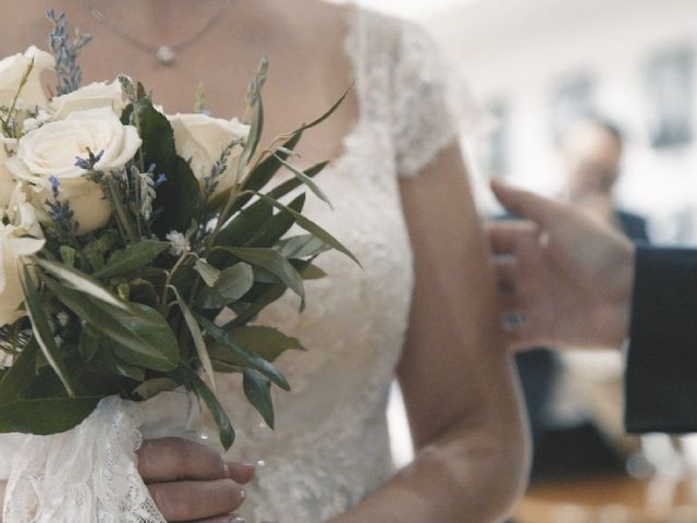 La boda de Adrián y Carmen Lucía  en Valencia, Valencia 2