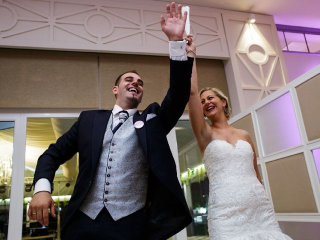 La boda de Fernando  y Esmeralda  en Los Santos De Maimona, Badajoz 2