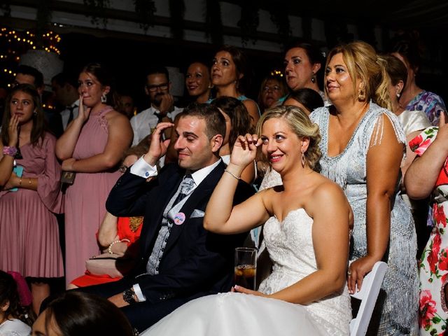 La boda de Fernando  y Esmeralda  en Los Santos De Maimona, Badajoz 12