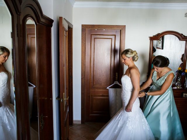 La boda de Fernando  y Esmeralda  en Los Santos De Maimona, Badajoz 17