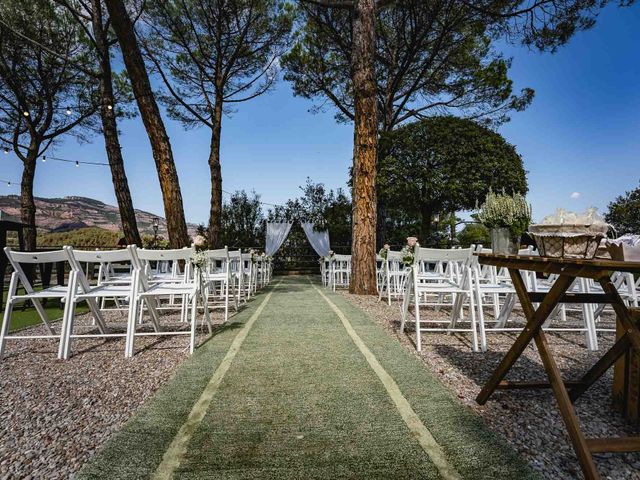 La boda de Carlos y Silvia en Castellar Del Valles, Barcelona 27