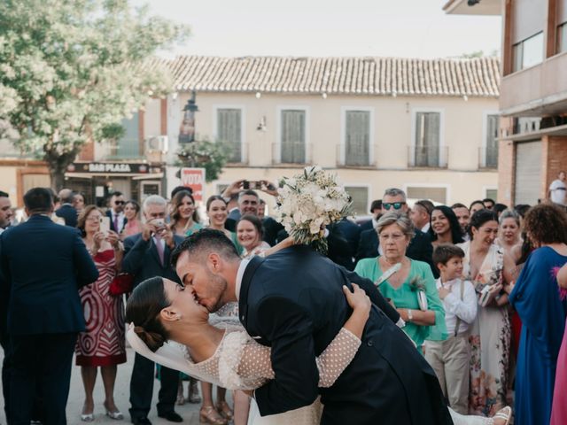 La boda de Rubén y Sole en Caracuel De Calatrava, Ciudad Real 56