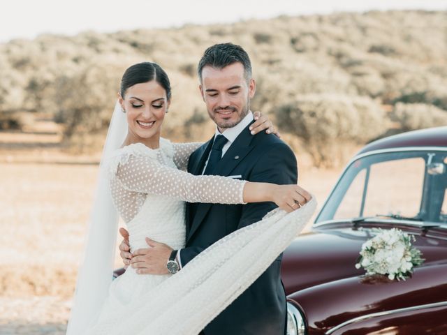 La boda de Rubén y Sole en Caracuel De Calatrava, Ciudad Real 64