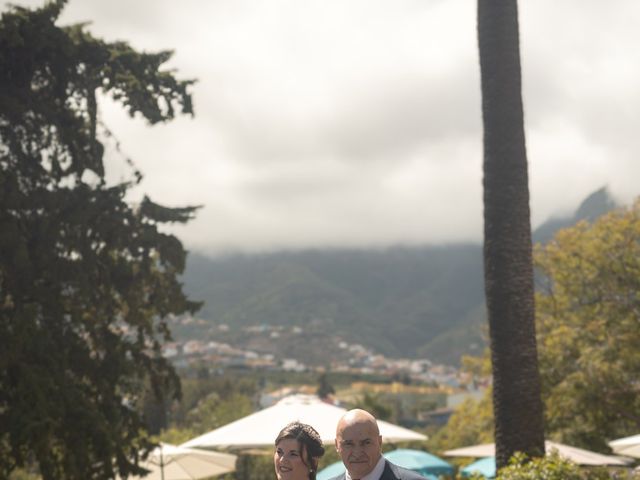 La boda de Josua y Carmen en Los Realejos, Santa Cruz de Tenerife 39